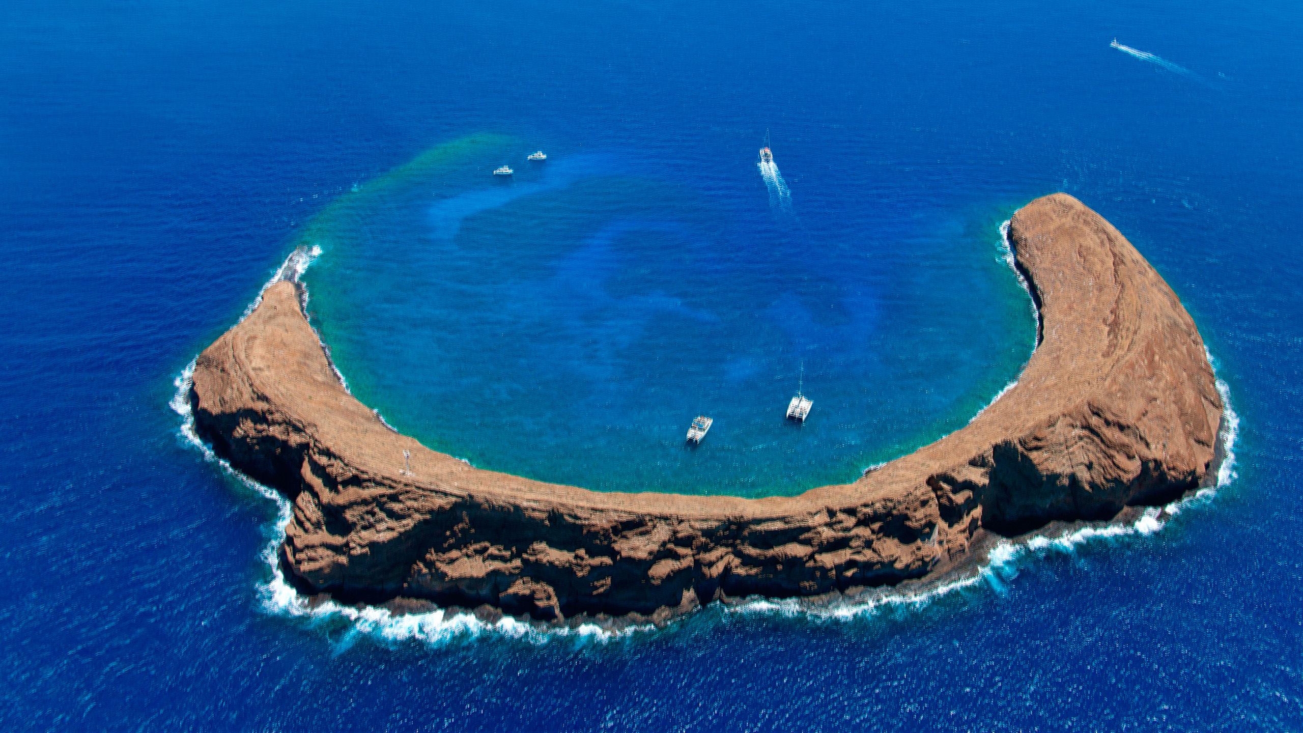 Molokini Crater